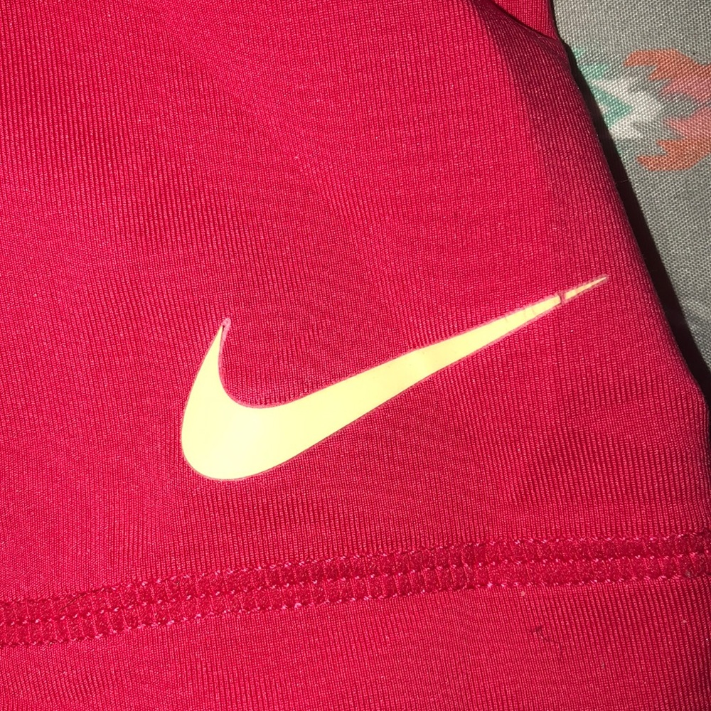 NIKE PROS - Picture 3 of 5